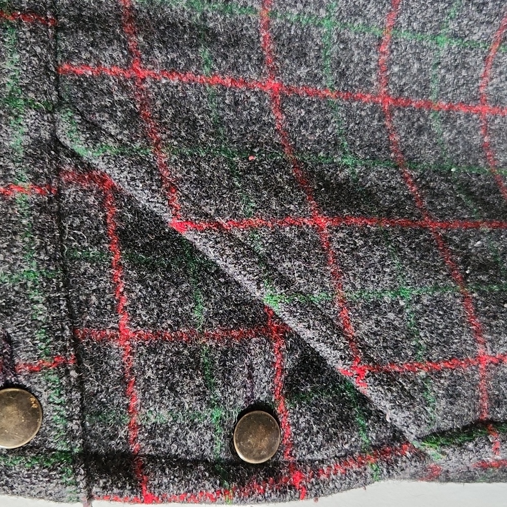Men's Green Plaid Pants with Suspenders - Picture 8 of 12